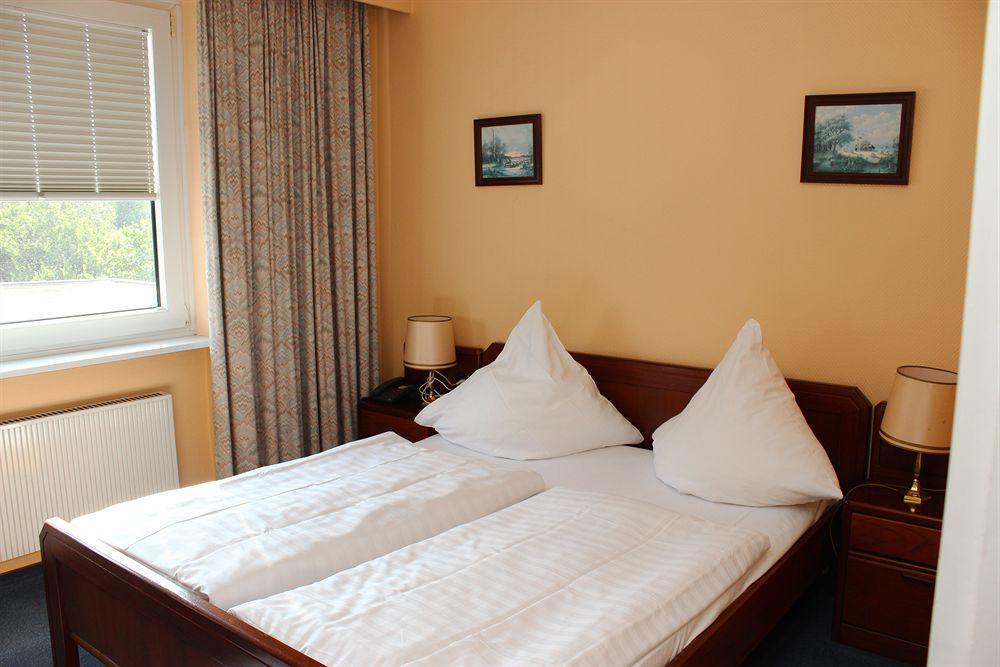 Wiking Hotel Henstedt-Ulzburg Kültér fotó