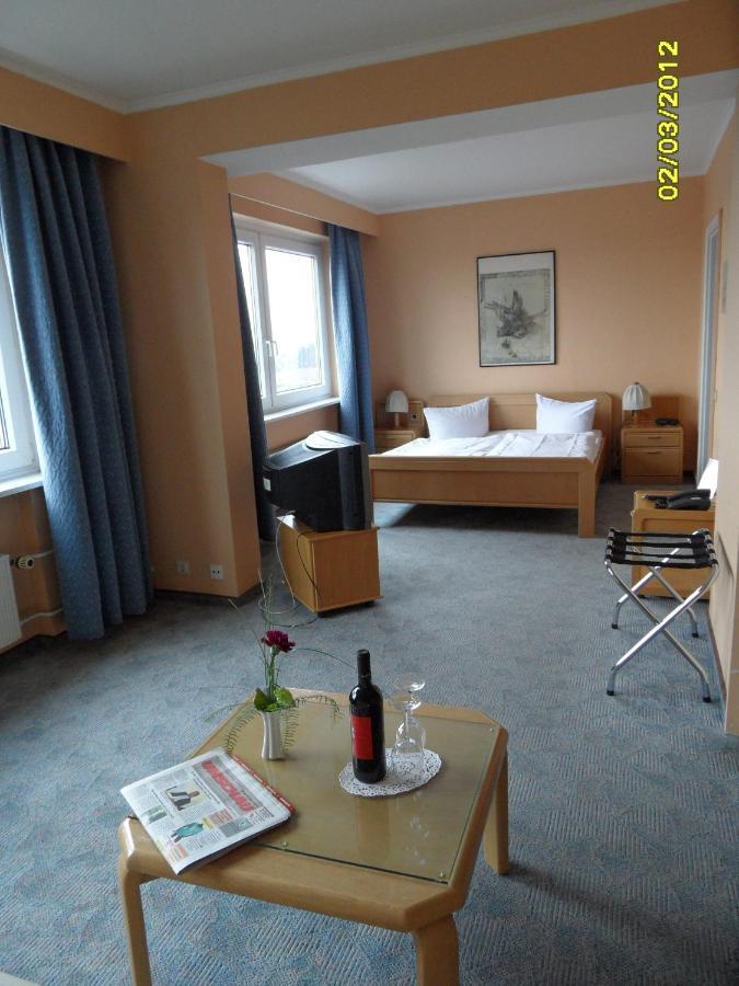 Wiking Hotel Henstedt-Ulzburg Kültér fotó